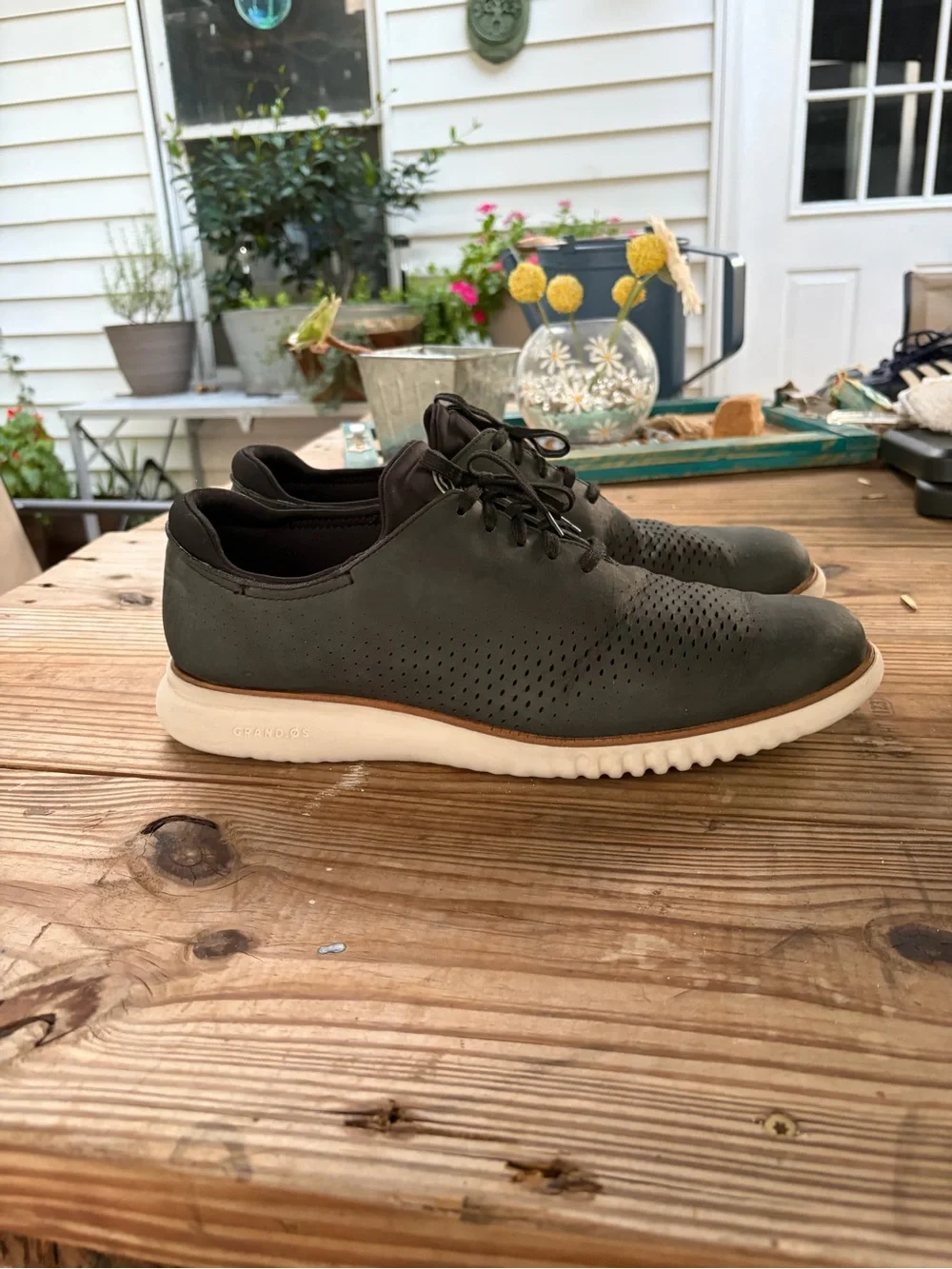 Cole Haan Grand.ØS Men’s 12M Dark Gray Leather Perforated Oxford C23807